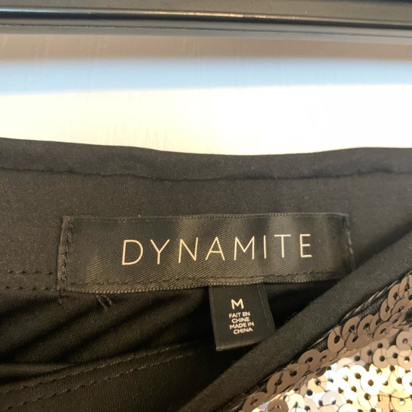 Dynamite sequins mini skirt - Picture 4 of 6